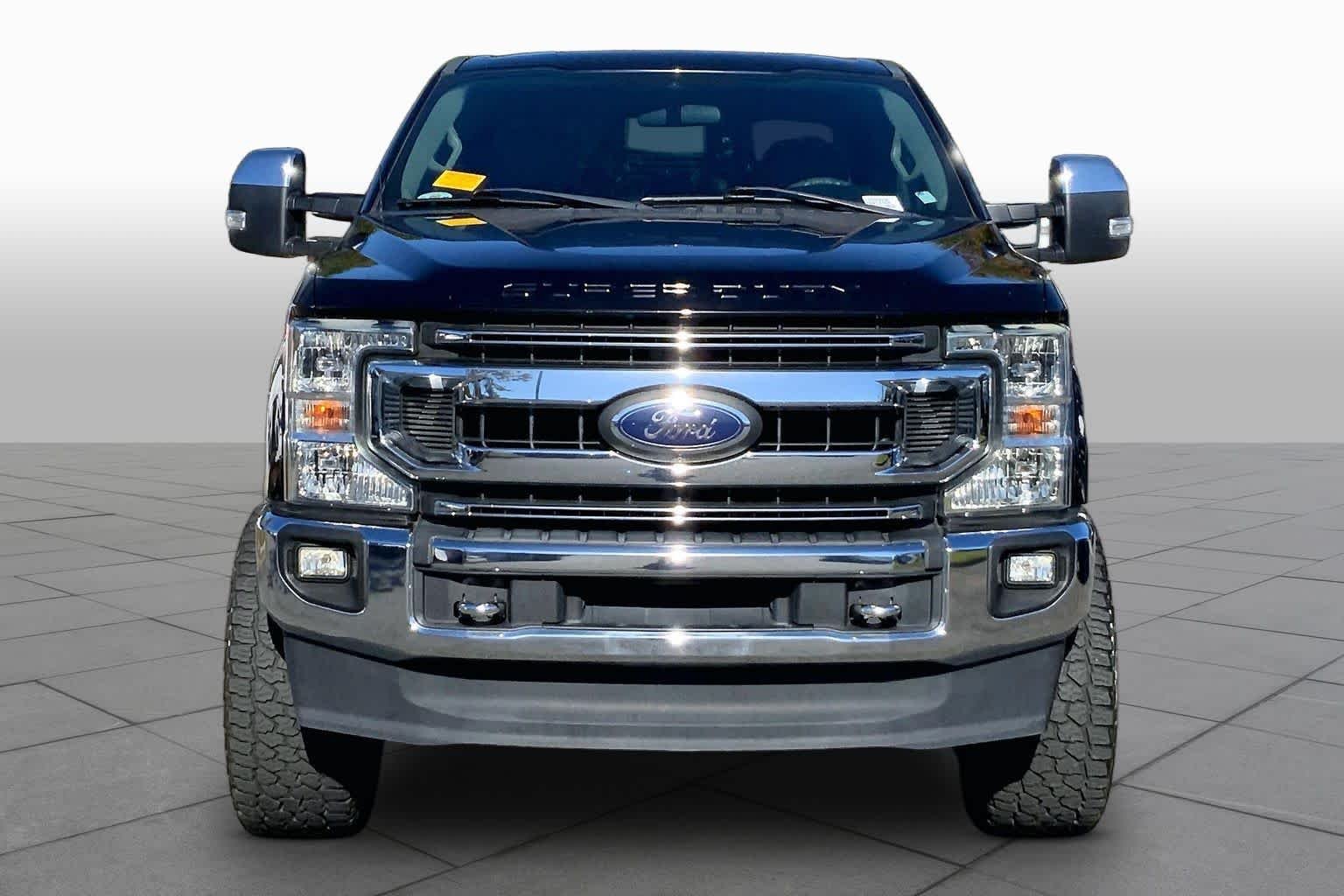 Used 2020 Agate Black Metallic Ford XLT image 4