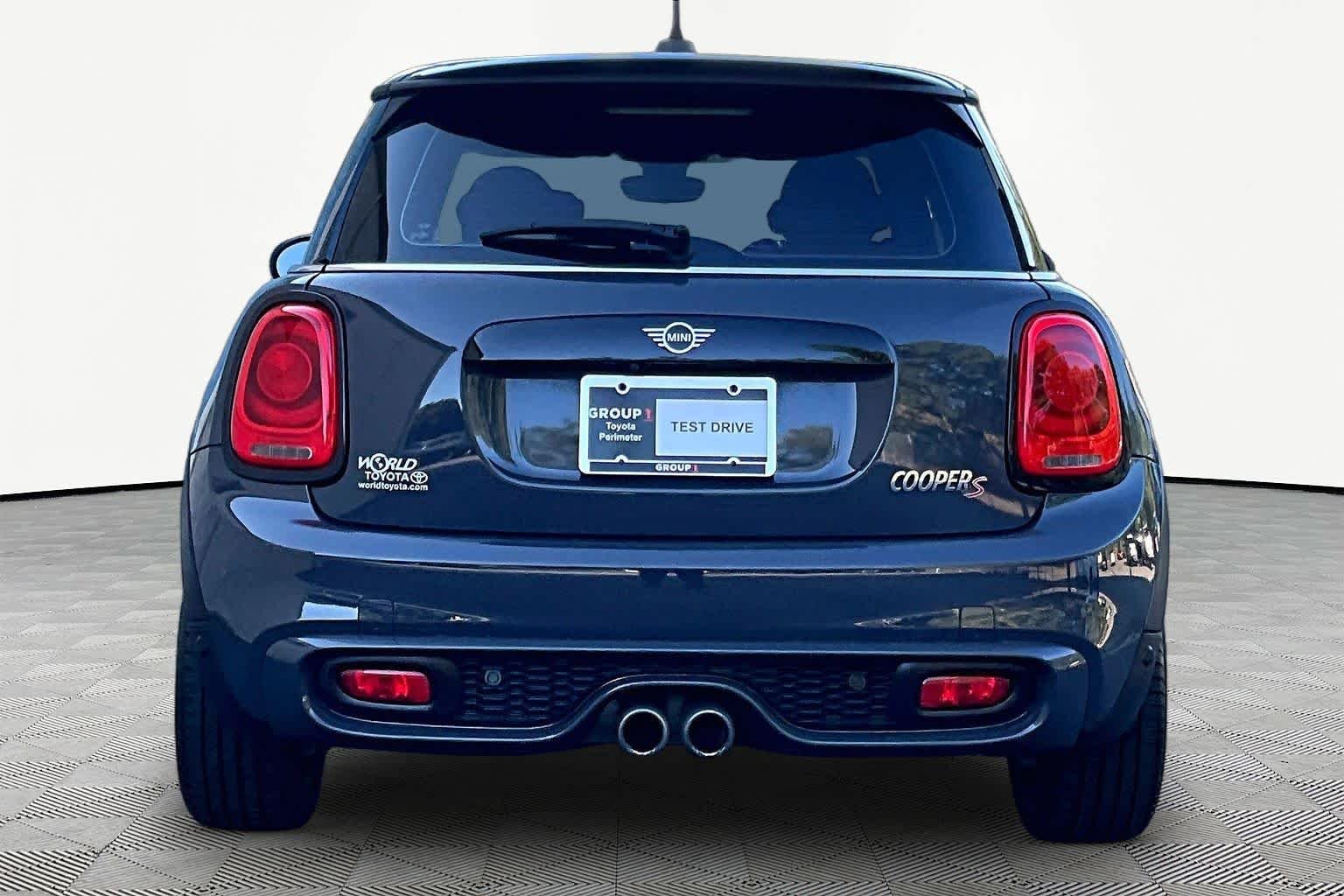 Used 2019 Thunder Grey Metallic MINI Cooper S image 5