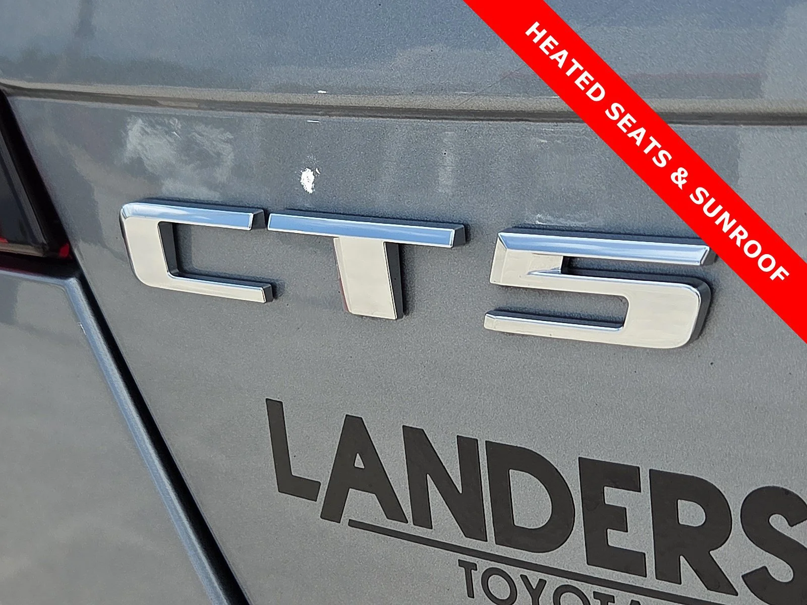 Used 2023 Argent Silver Metallic Cadillac Premium Luxury image 8