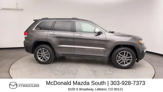 Used 2020 Gray Jeep Limited image 9