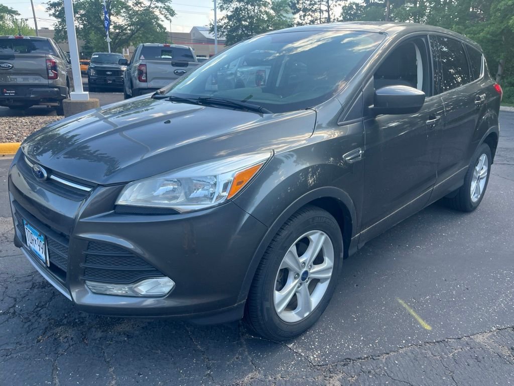 Used 2016 Gray Ford SE image 1