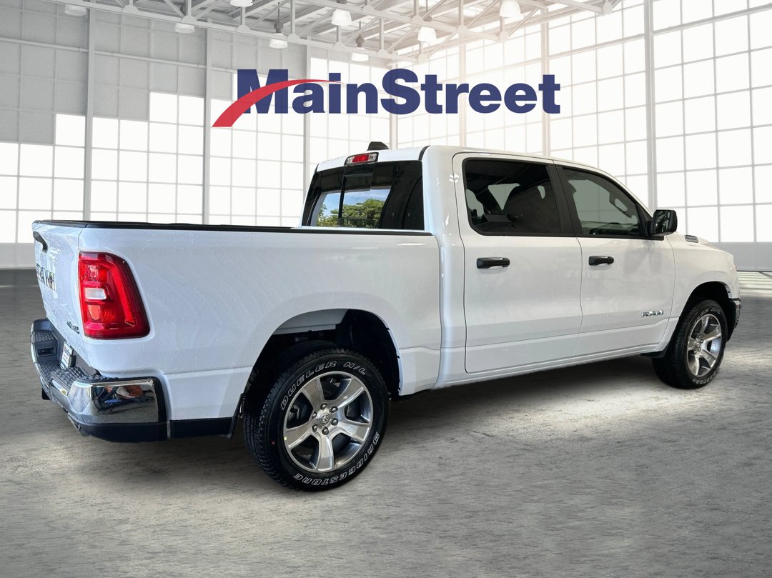 New 2026 Bright White Clearcoat RAM Tradesman image 5