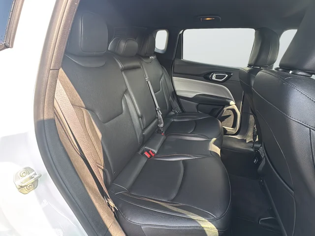 Used 2024 White Jeep Limited image 25