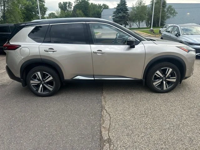 Used 2021 Nissan Rogue Platinum with VIN JN8AT3DD5MW307083 for sale in Inver Grove Heights, Minnesota