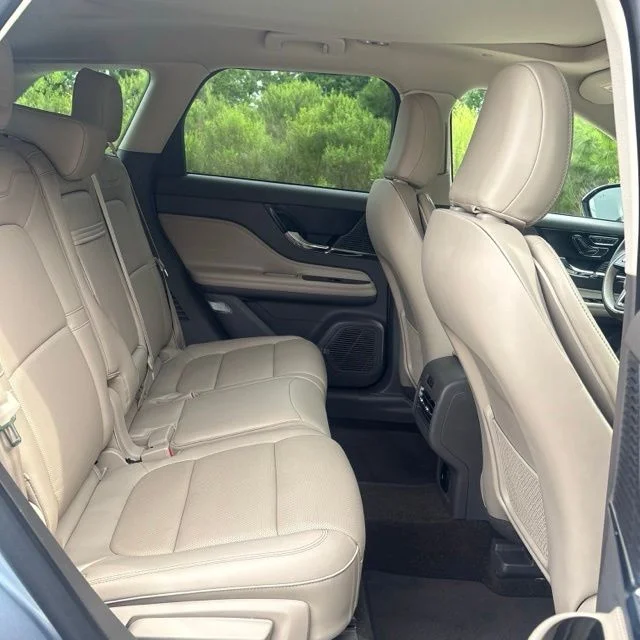 Used 2022 Blue Lincoln Standard image 18
