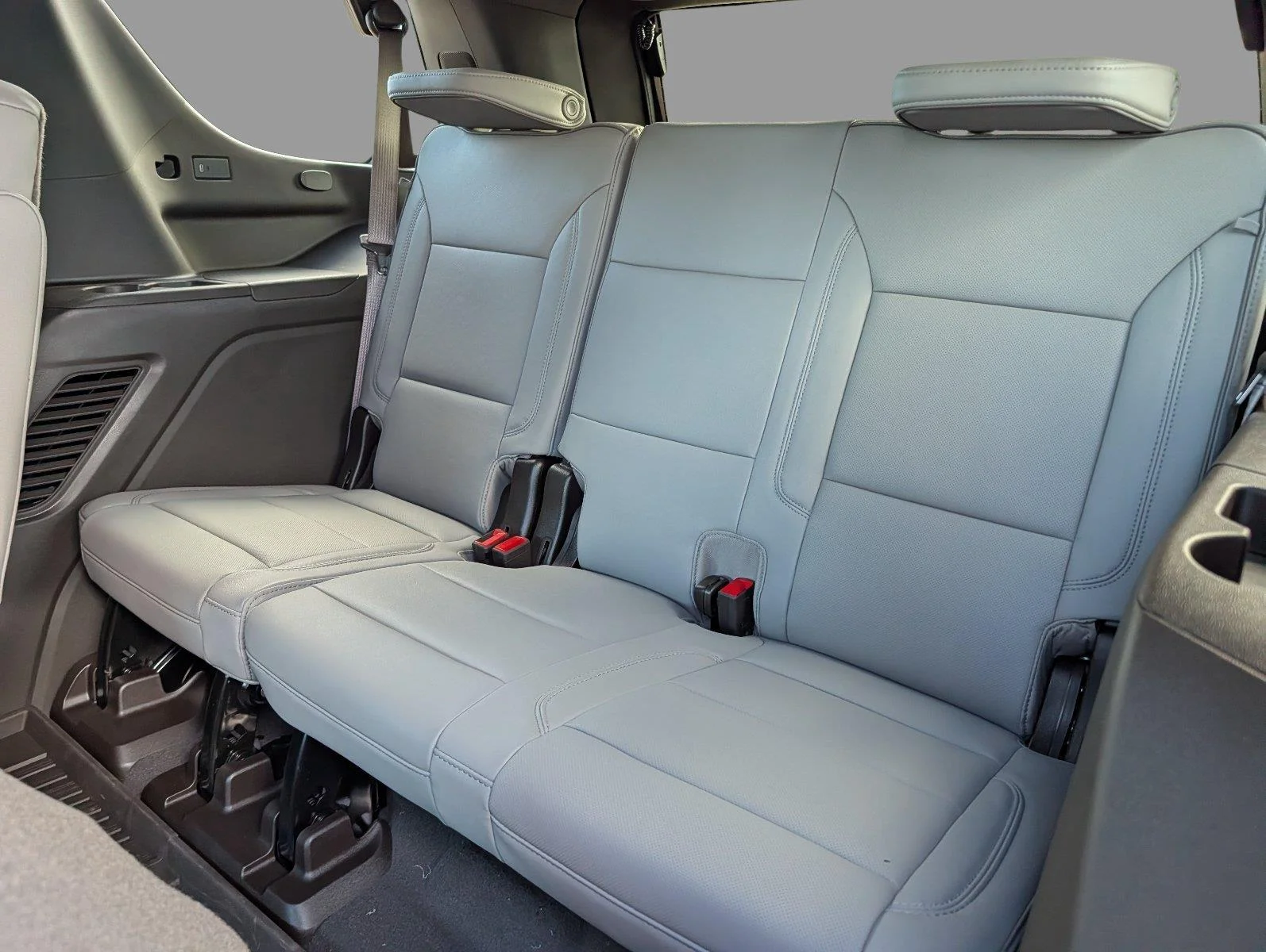 New 2027 Sterling Metallic GMC Elevation image 34
