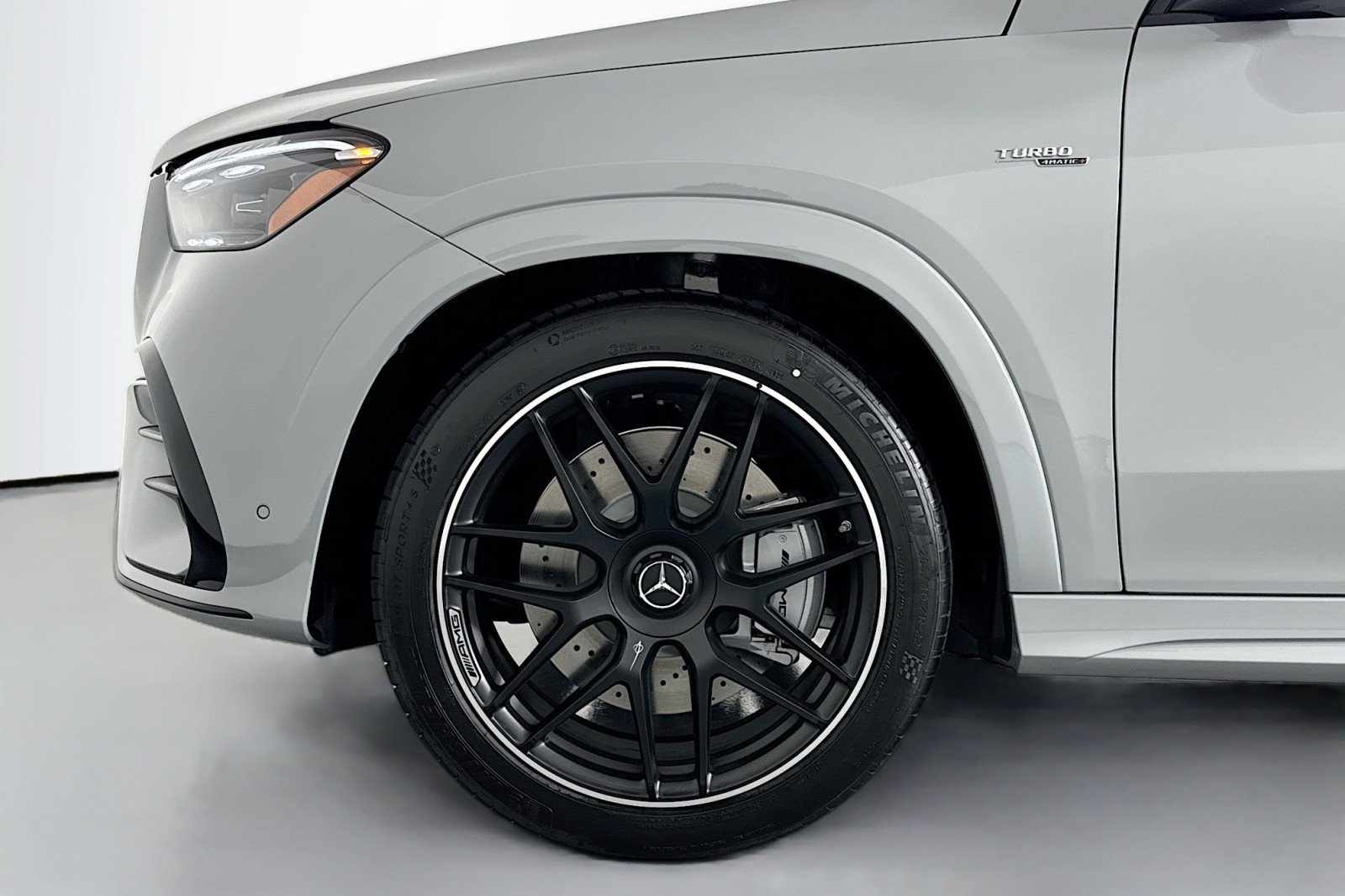 New 2026 MANUFAKTUR Alpine Grey Mercedes-Benz AMG® GLE 53 4MATIC+ SUV image 9