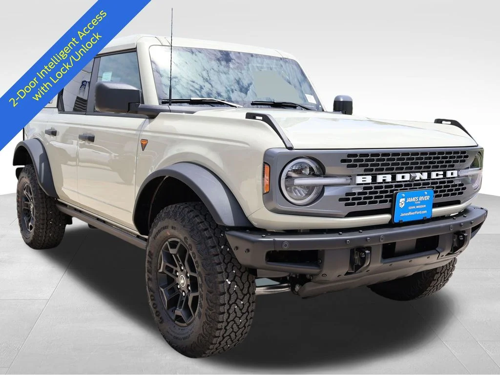 New 2026 Desert Sand Ford Badlands® image 6