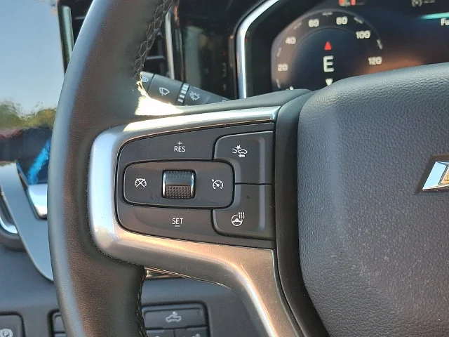 Used 2025 Blue Chevrolet LT image 20