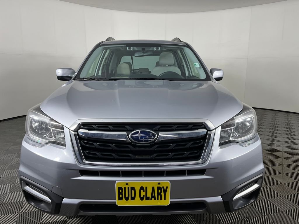 Used 2018 Subaru Forester Premium with VIN JF2SJAGC0JH577742 for sale in Washougal, WA