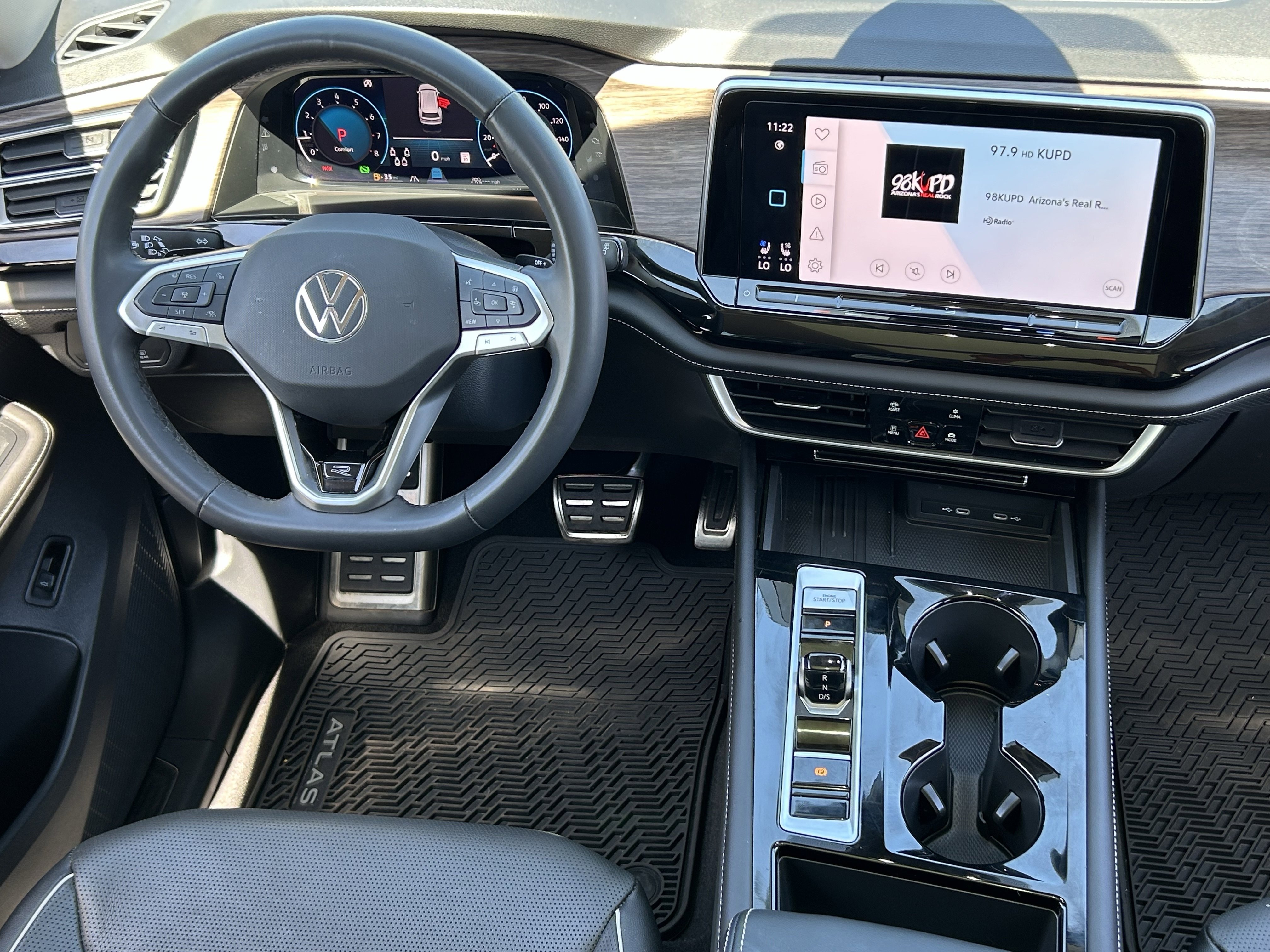 2026 Volkswagen Atlas SEL Premium R-Line - Photo 12