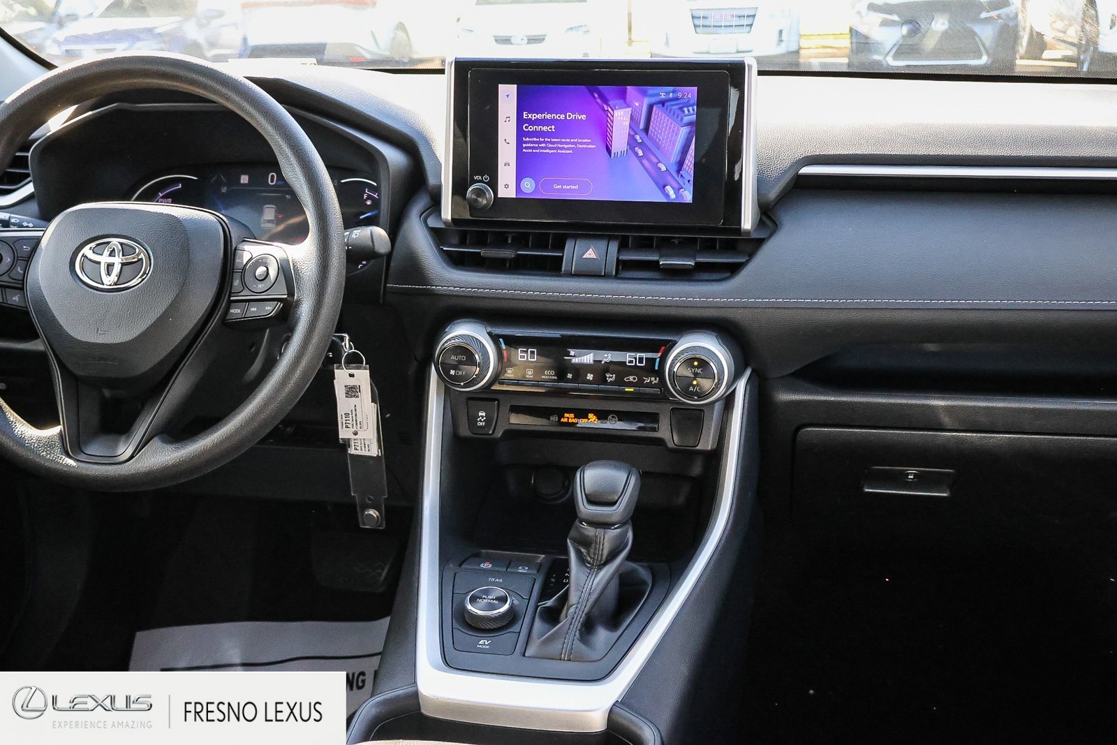 2025 Toyota RAV4 LE - Photo 16