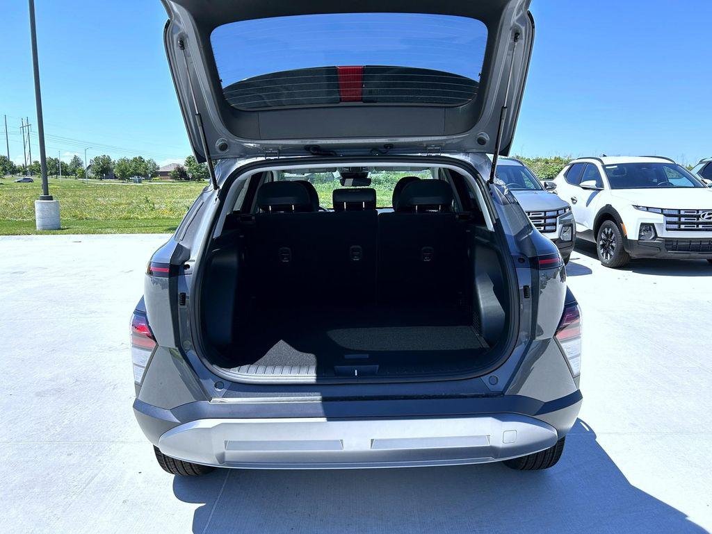 New 2026 Gray Hyundai SEL Premium AWD image 21
