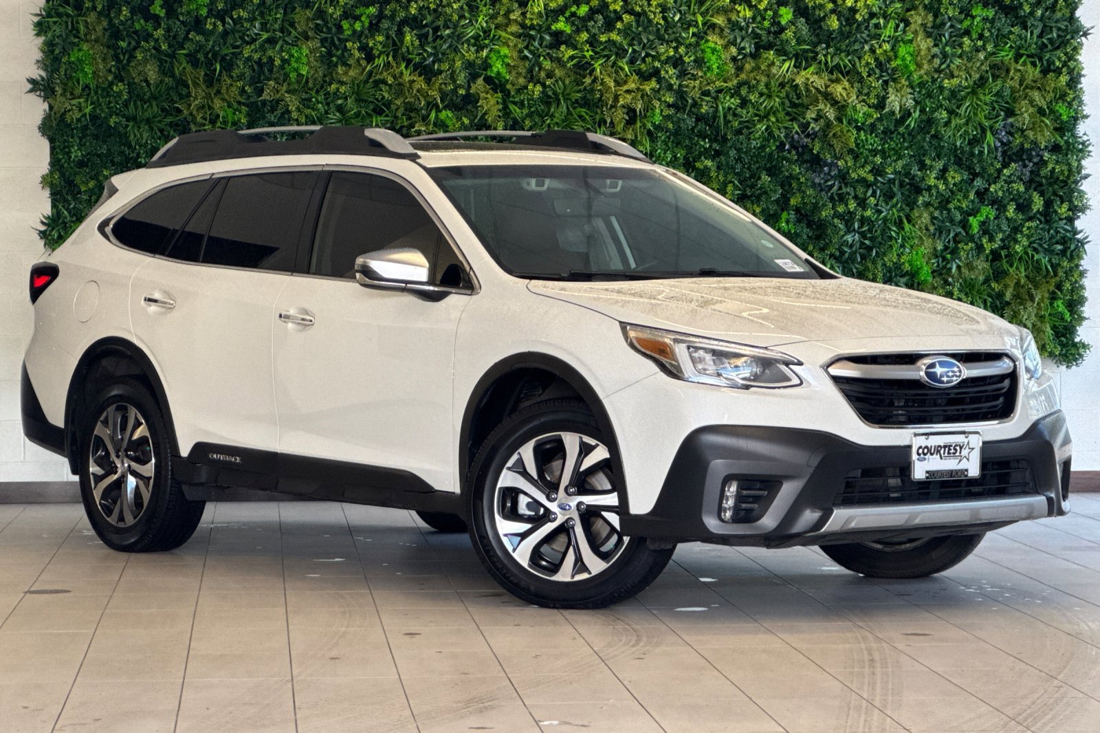 2020 Subaru Outback Touring