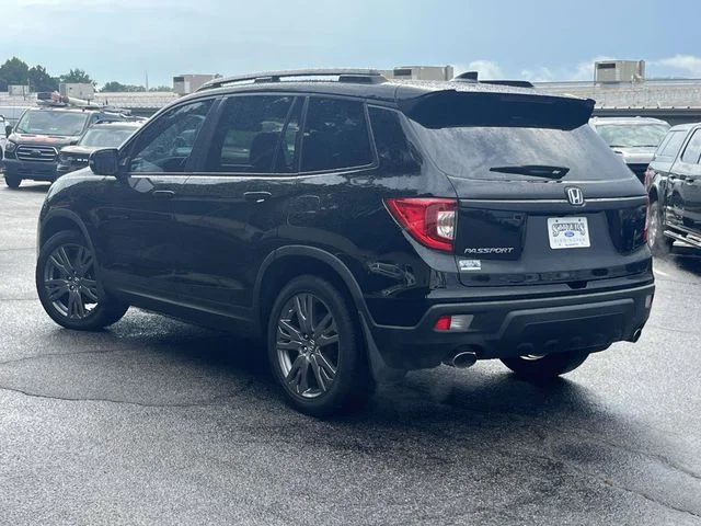 Certified Used 2019 Black Honda EX-L image 6