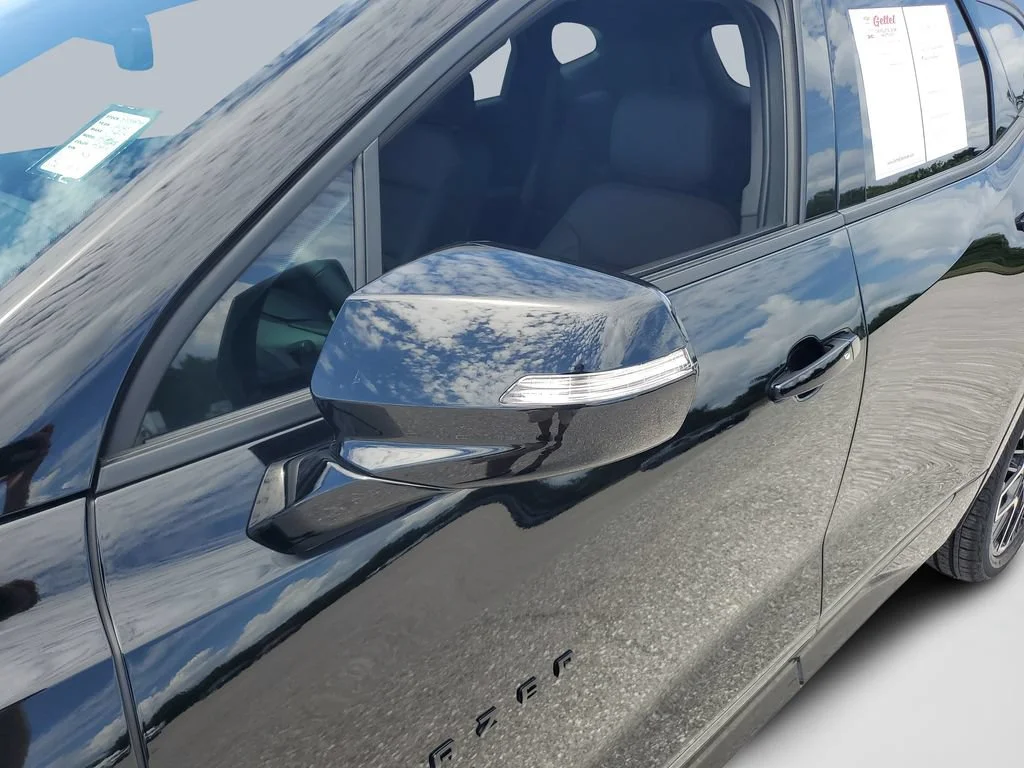 Used 2025 Black Chevrolet RS image 11