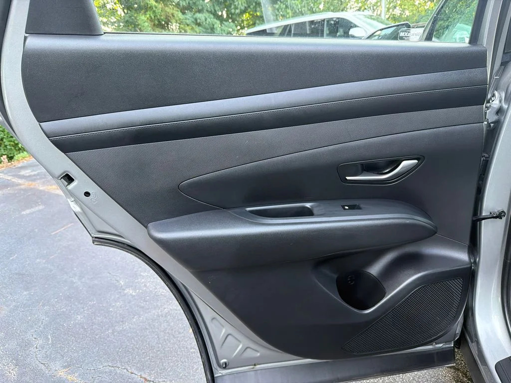 Used 2025 Silver Hyundai SE image 21