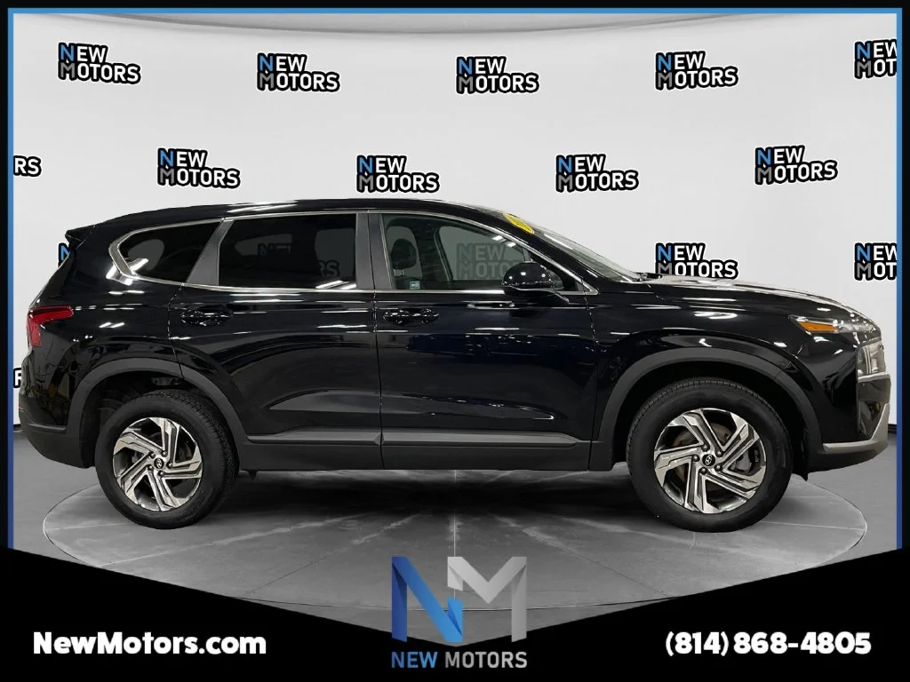 Used 2021 Twilight Black Hyundai SE image 6