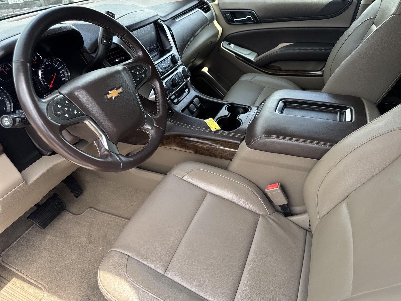 Used 2020 SIREN RED TINTCOAT Chevrolet LT image 10