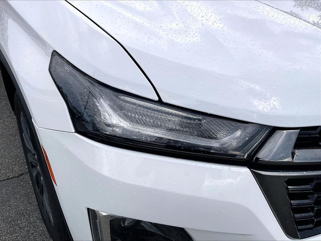 Used 2023 Summit White Chevrolet RS image 31