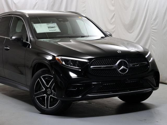 New 2026 Black Mercedes-Benz GLC 300 image 26