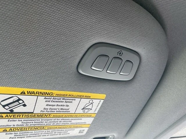 Used 2023 Silver Ford Lariat image 25