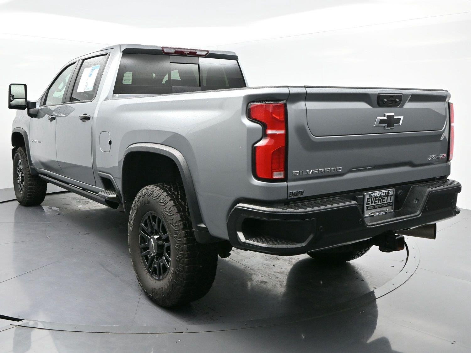 Used 2024 Sterling Gray Metallic Chevrolet ZR2 image 5