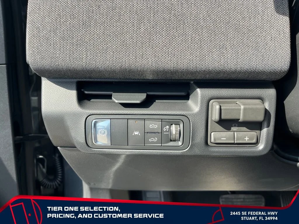 New 2026 Deep Ocean Metallic GMC Elevation Extended Range image 24