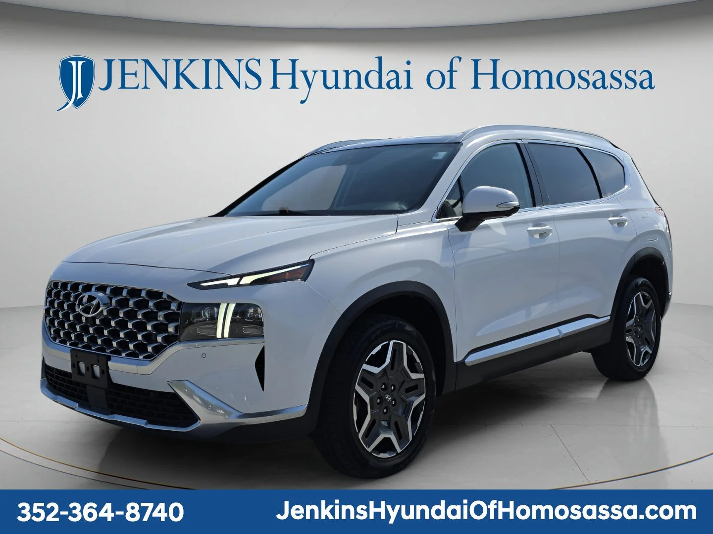 Used 2023 White Hyundai Limited image 9