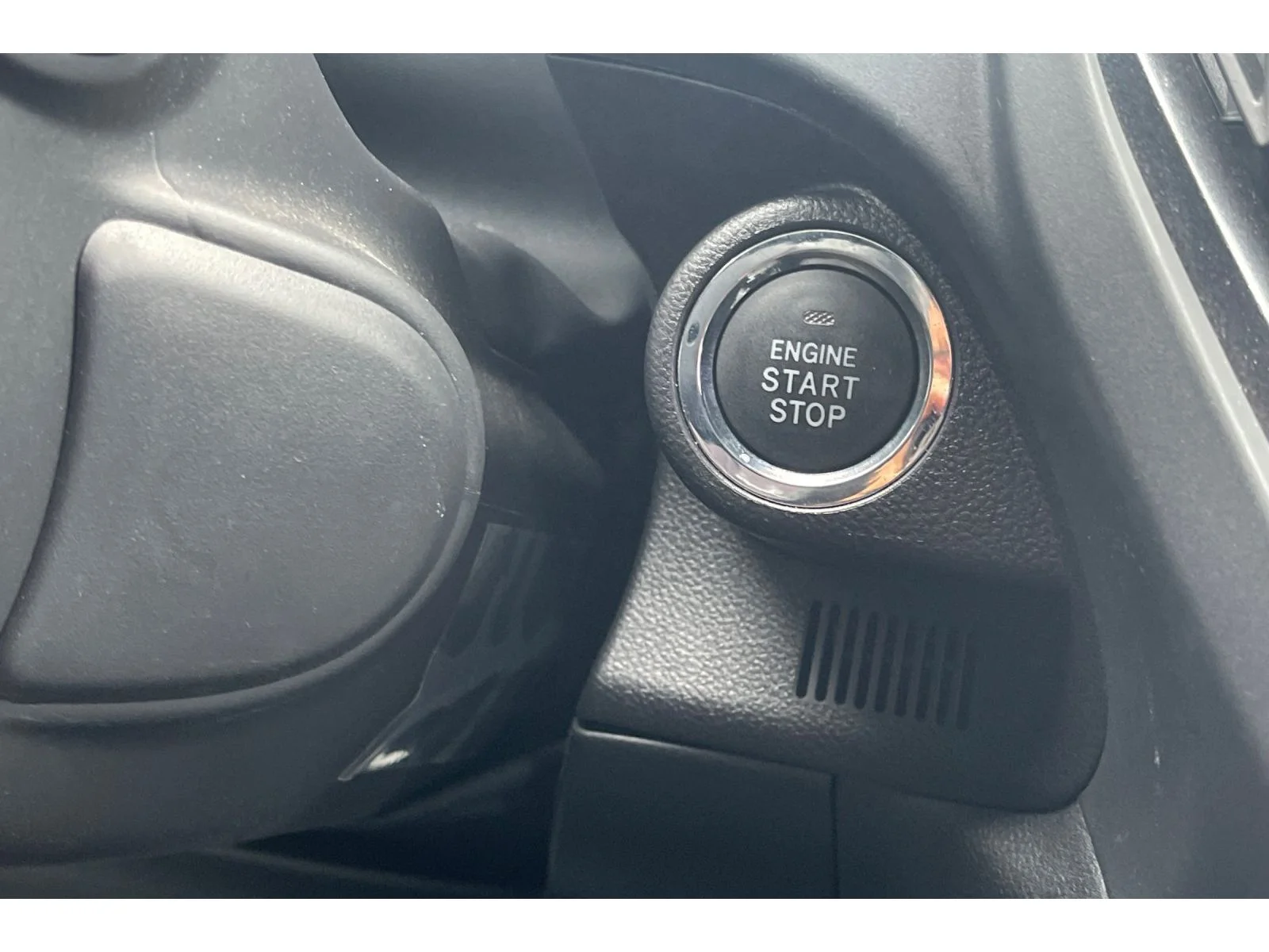 Used 2026 Magnetite Gray Metallic Subaru Premium image 31