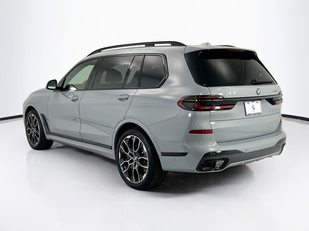 New 2027 Gray Metallic BMW xDrive40i image 7