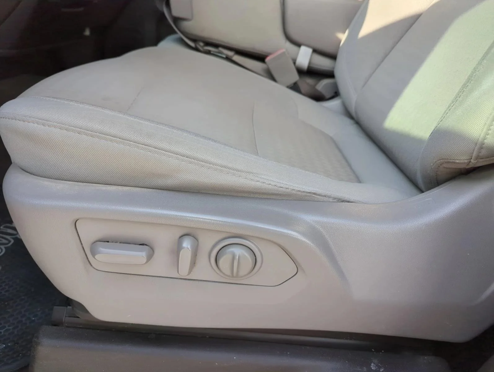 Used 2019 Havana Brown Metallic Chevrolet LT image 12