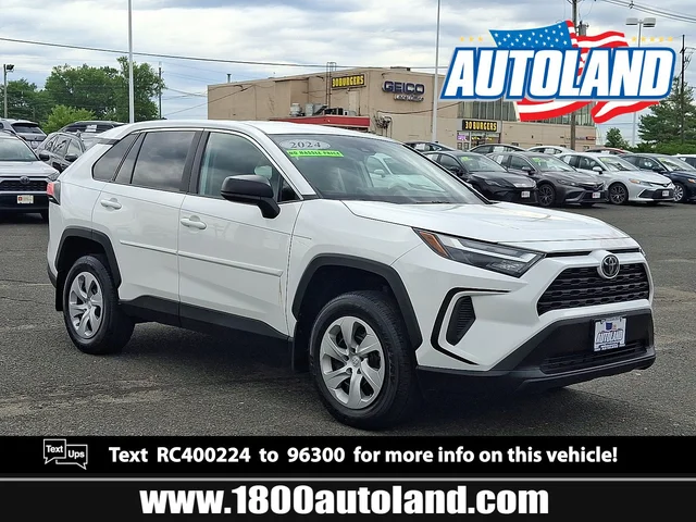 2024 Toyota RAV4 LE
