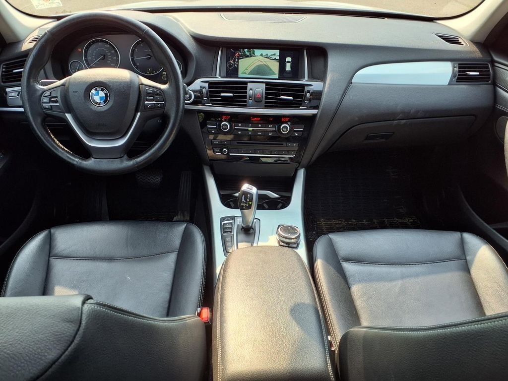 Used 2015 White BMW xDrive28i image 10