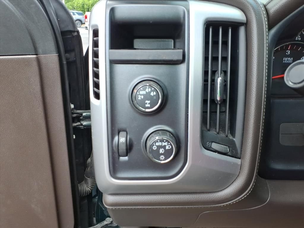 Used 2014 Emerald Green Metallic GMC SLT image 18