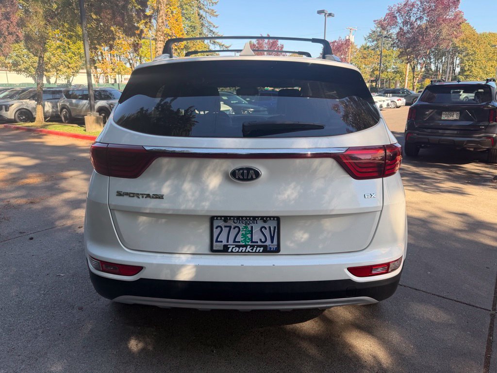 Used 2019 Snow White Pearl Kia EX image 4