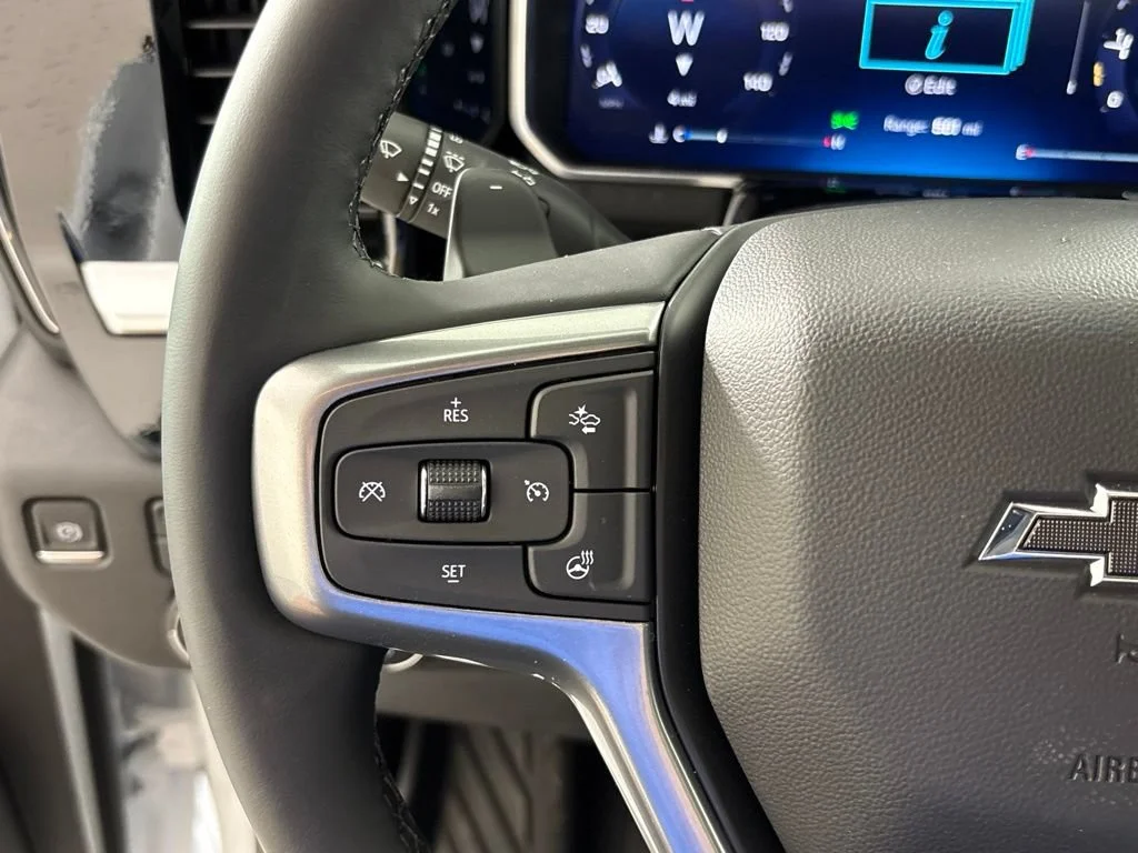 New 2026 Summit White Chevrolet LT Trail Boss image 36