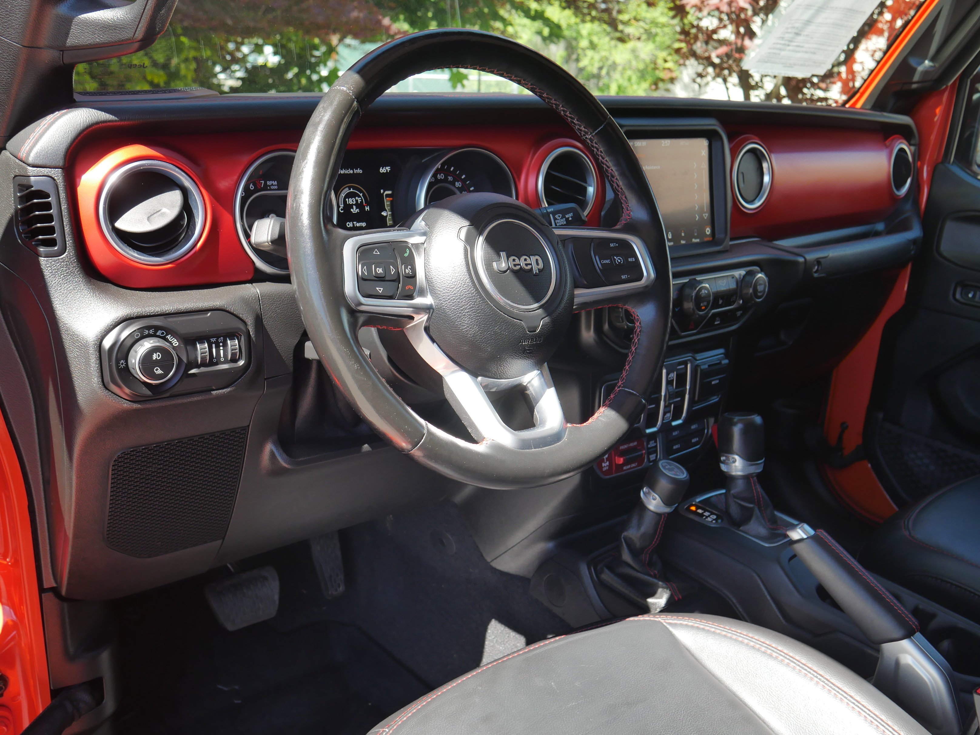 Used 2020 Punkn Clearcoat Metallic Jeep Rubicon image 4