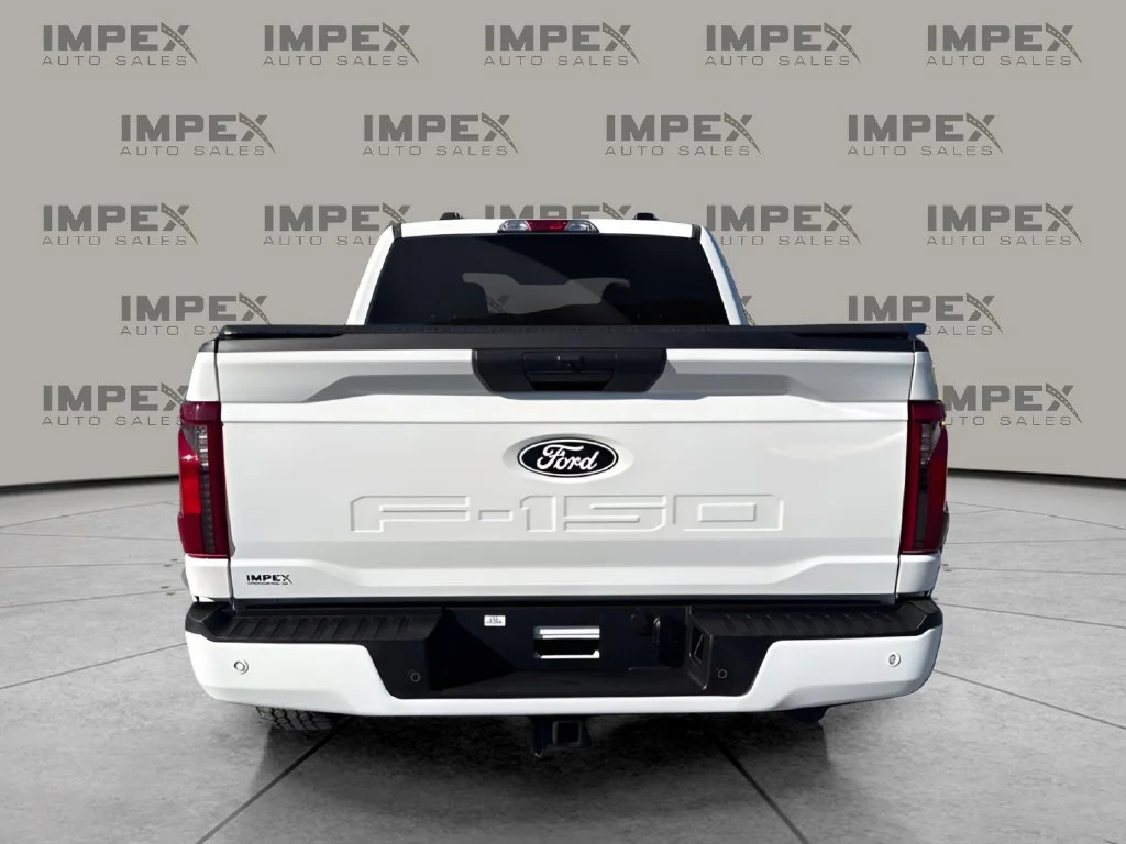 Used 2025 White Ford XLT image 4