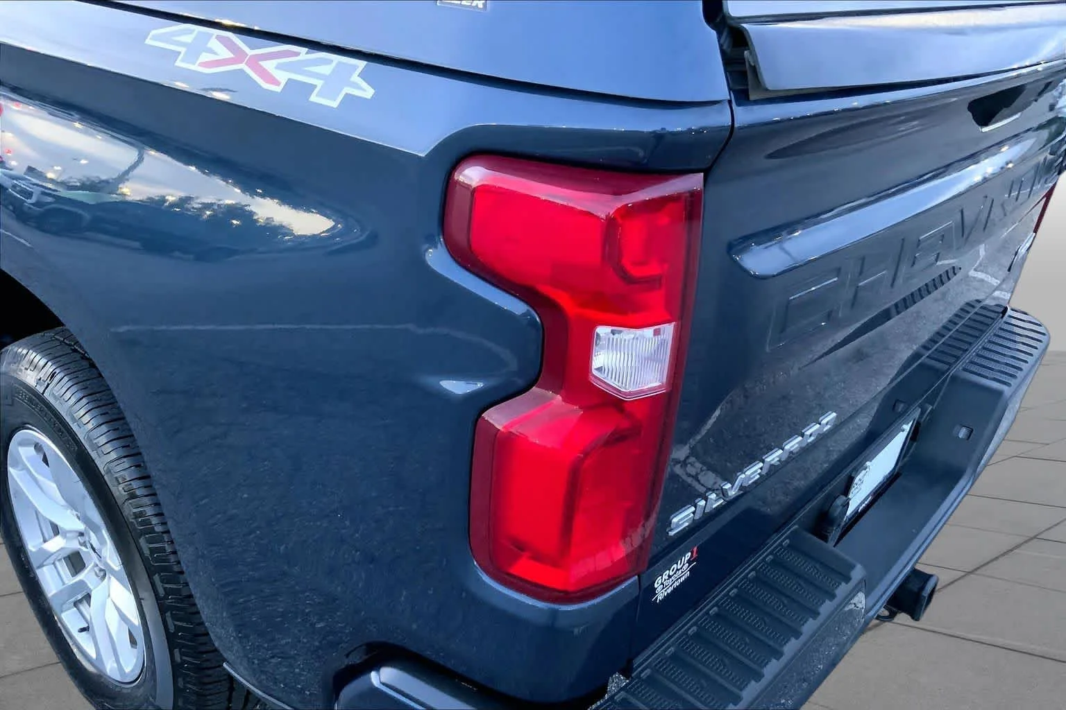 Used 2019 Northsky Blue Metallic Chevrolet RST image 25