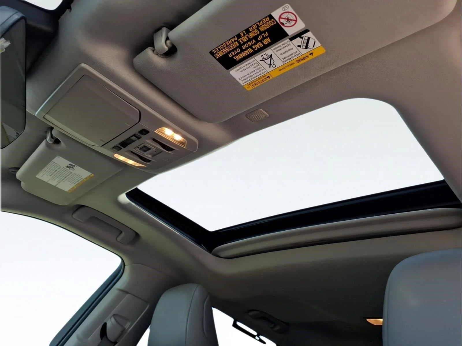 Used 2022 Magnetic Gray Metallic TOYOTA SUV image 25