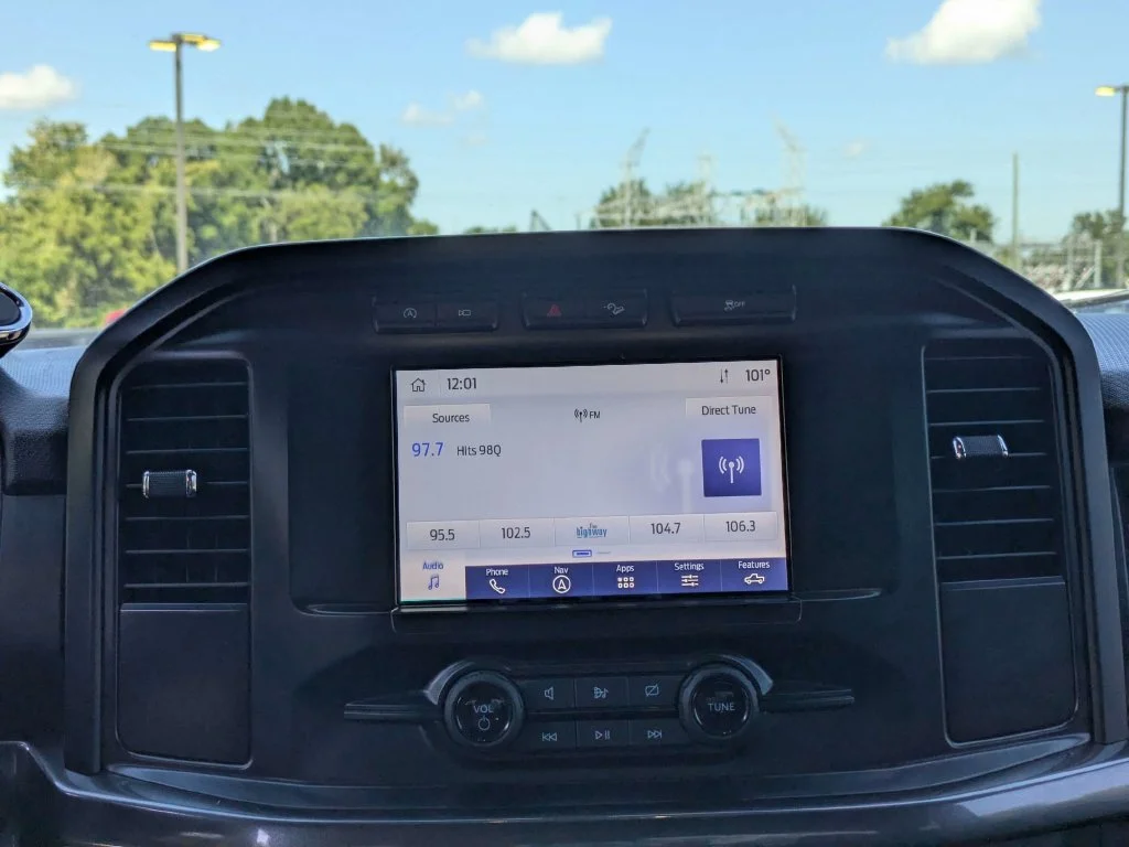 Used 2023 White Ford XL image 18