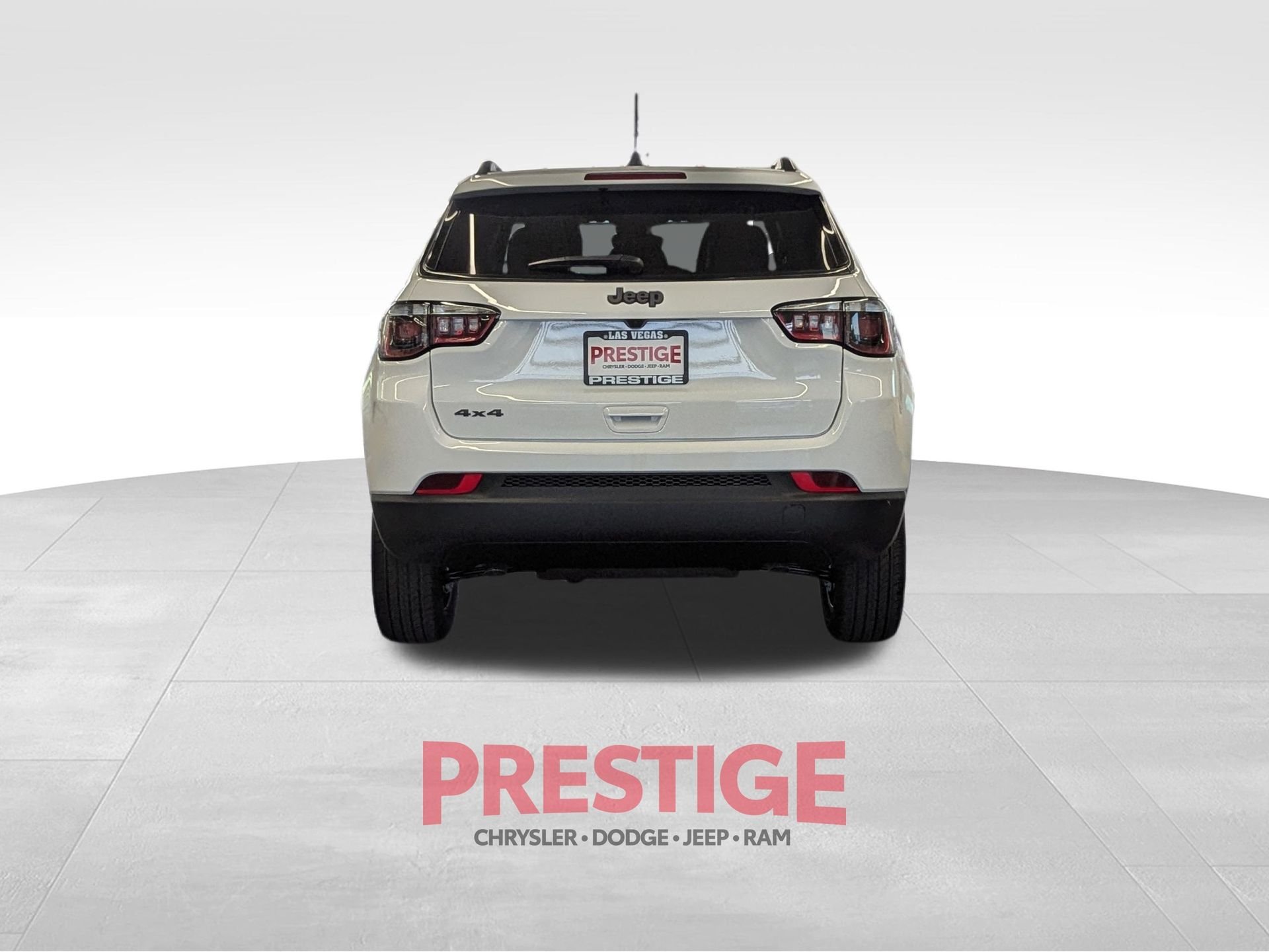 New 2026 Bright White Clearcoat Jeep Latitude image 6