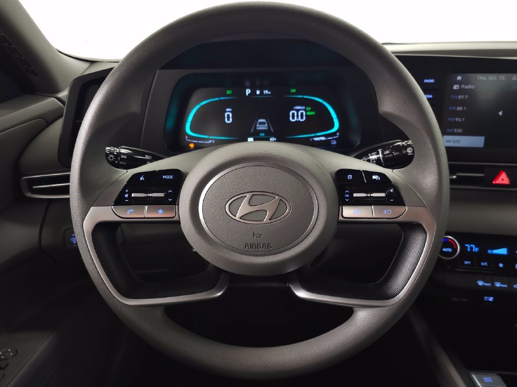 Certified Used 2025 Fluid Metal Hyundai Blue image 19