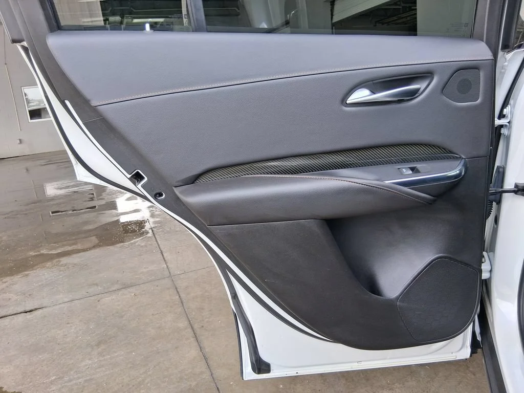 Used 2023 Crystal White Tricoat Cadillac Sport image 21