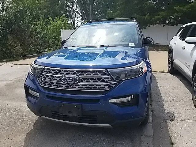 Used 2020 Blue Ford Limited image 10