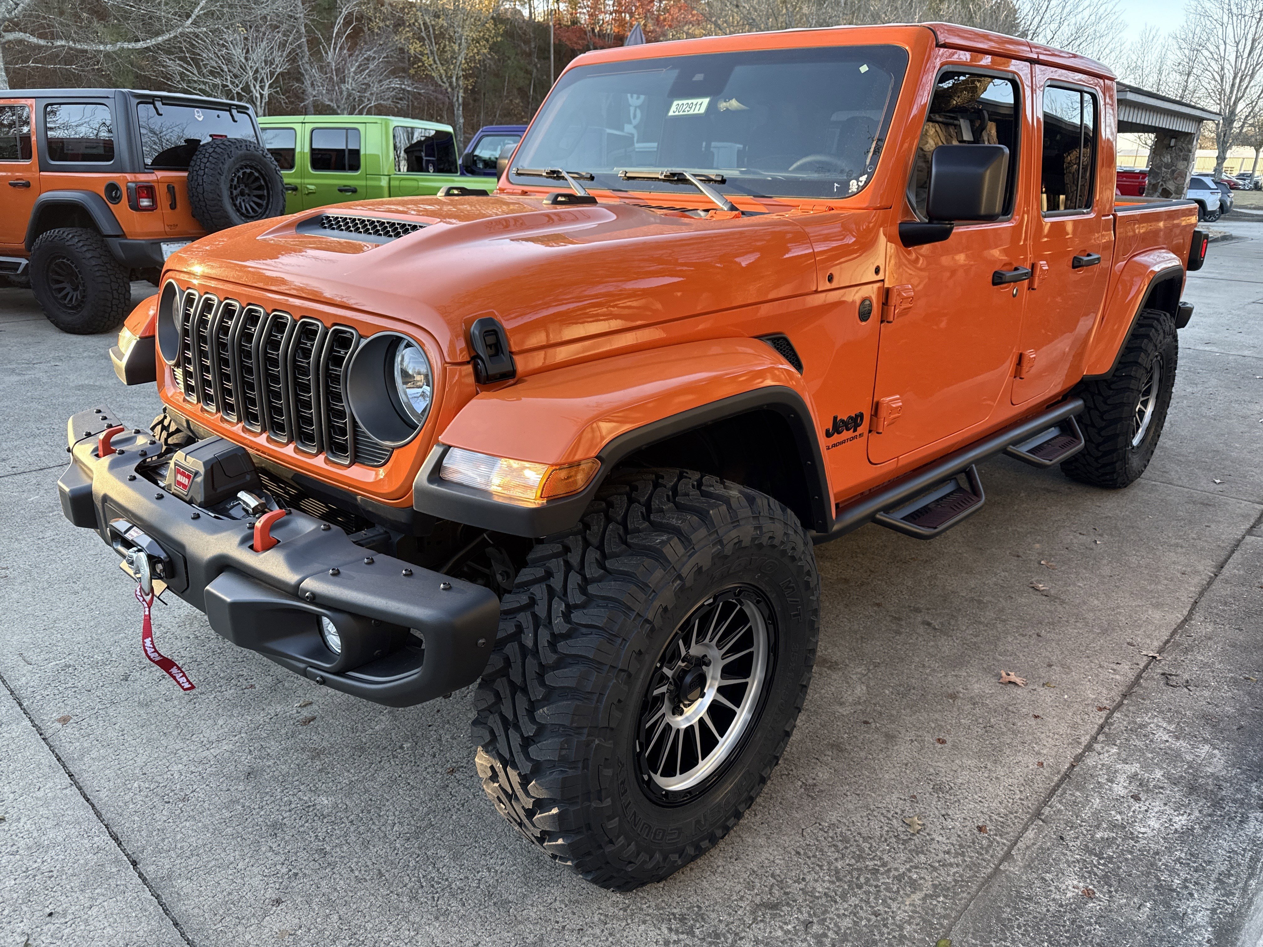 New 2025 Joose Exterior Paint Jeep Sport S image 4