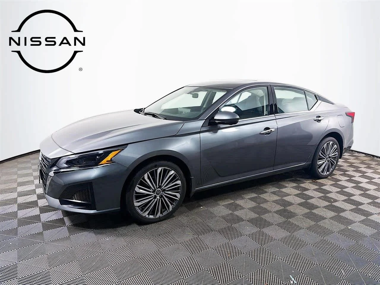 2025 Nissan Altima SL