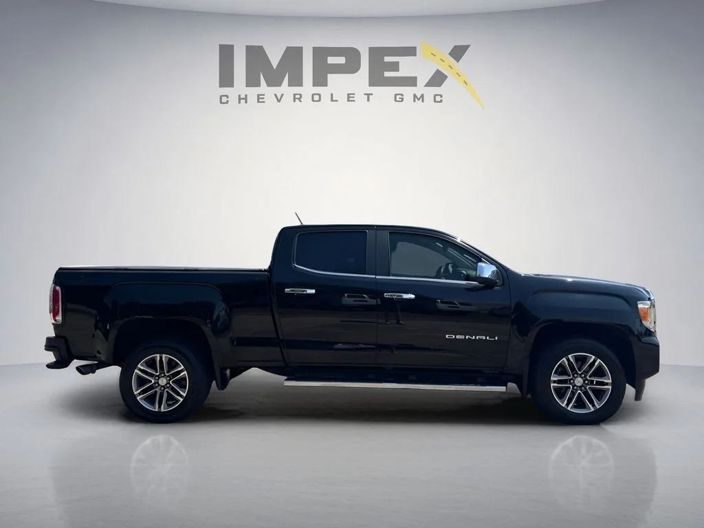 Used 2021 Black GMC Denali image 6