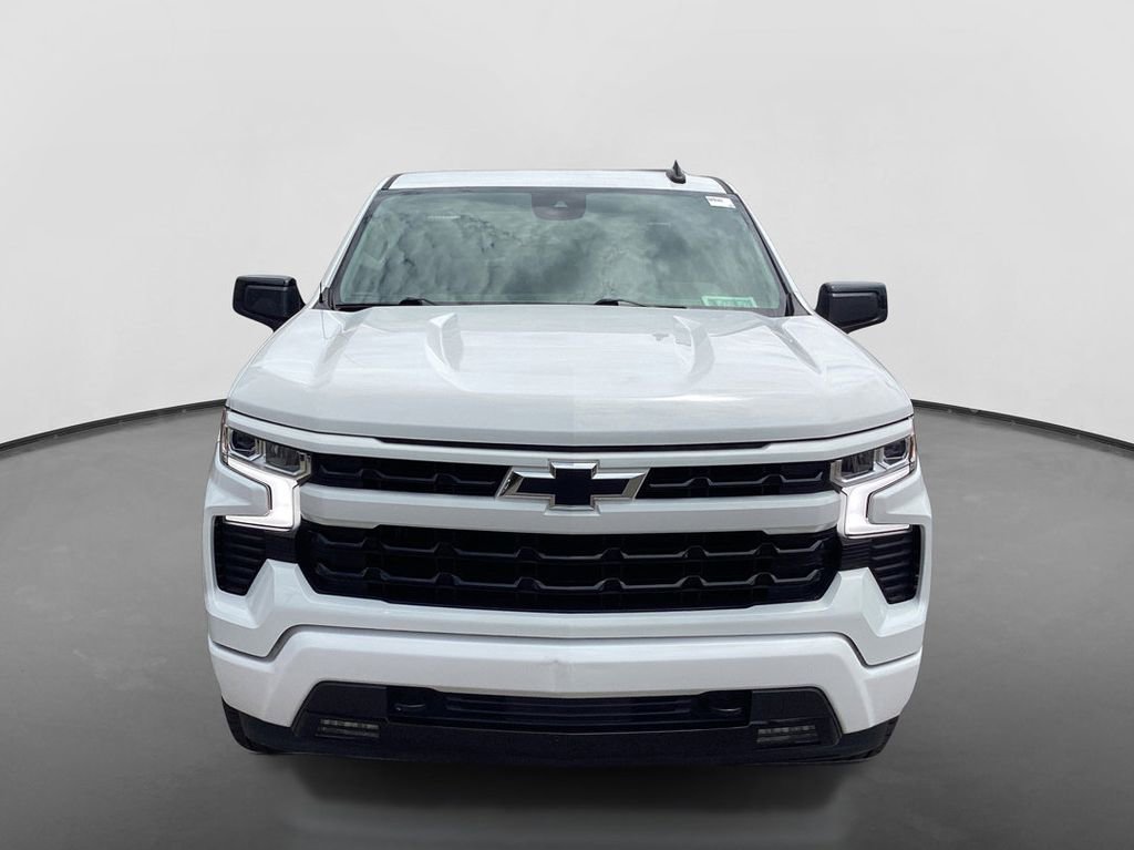 Used 2023 Summit White Chevrolet RST image 2